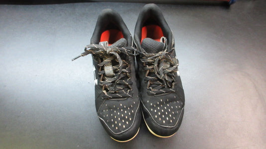 Used Under Armour Leadoff Baseball Cleats - Size Youth 5.5