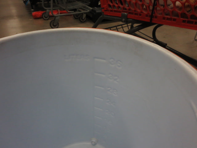 Load image into Gallery viewer, Vintage Gatorade Rubbermaid Orange Water Jug 10 Gallon Large Cooler With Spout
