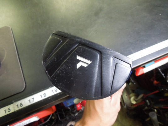 Used Top Flite XL Right Hand Jr Putter 31.5