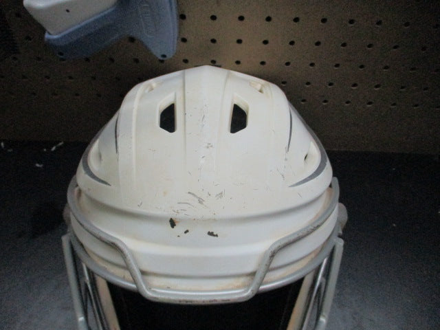 Load image into Gallery viewer, Used Rawlings CHVEL2-SR-REVB Catchers Helmet w/Mask - 6 1/2 - 7
