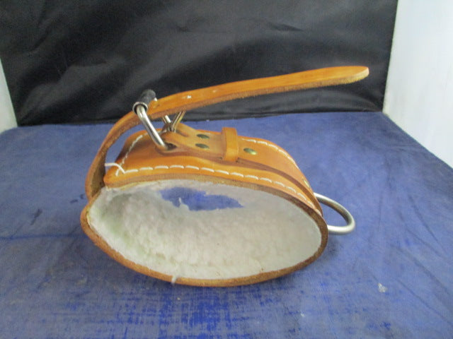 Load image into Gallery viewer, Used Tuff Stuff Leather Ankle Strap

