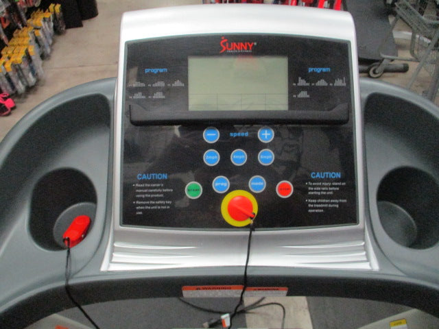Load image into Gallery viewer, Used Sunny Fitness SF-T4400 Folding Treadmill w/ Manual Incline
