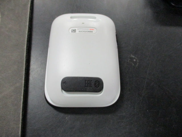 Load image into Gallery viewer, Used Garmin G30 Golf Range Finder W/ Charger
