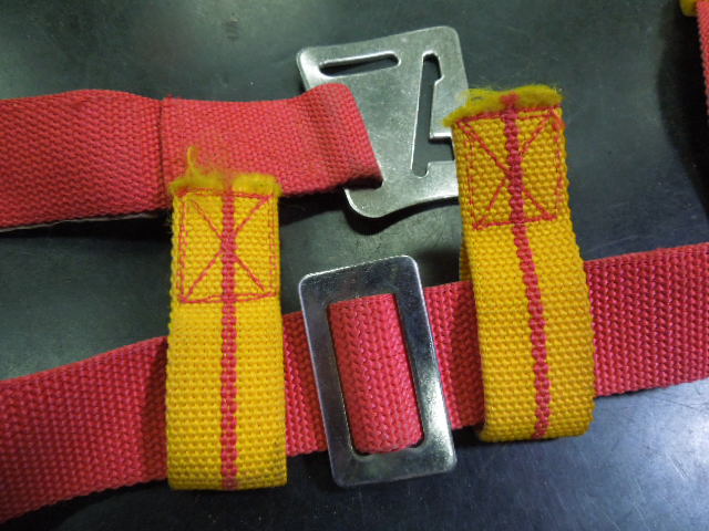 Load image into Gallery viewer, Vintage Trem Boating Safety Belt
