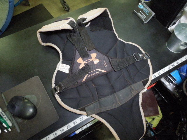 Load image into Gallery viewer, Used Under Armour Jr. Victory Series UACOCC2 in Black Size Age 9-12
