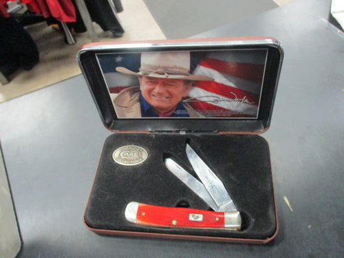 Used John Wayne Dark Red Bone Trapper W/Jewel Case