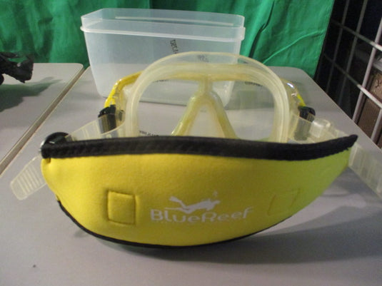 Used US Divers Madera Scuba Mask