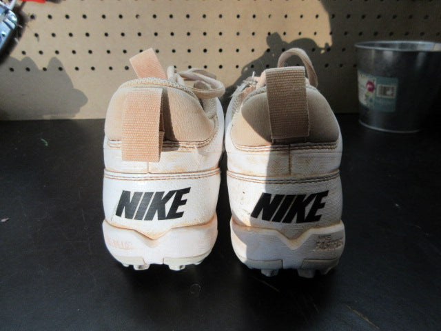 Load image into Gallery viewer, Used Nike Alpha Menace 4 Shark Football Cleats - Size 7.5
