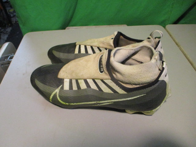 Load image into Gallery viewer, Used Nike Vapor Size 7.5 Cleats
