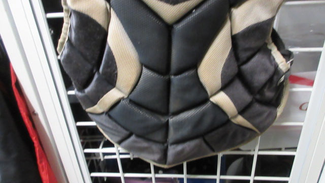 Load image into Gallery viewer, Used Under Armour Senior Chest Protector - 15.5&quot;
