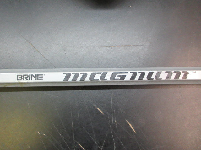 Load image into Gallery viewer, Used Brine Magnum Lacrosse Shaft - 29"
