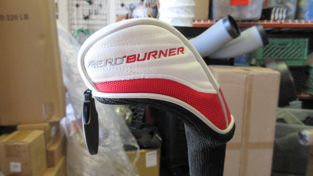 Load image into Gallery viewer, Used TaylorMade Aero Burner Rescue 22 Deg 4 Hybrid w/ Head Cover - RH
