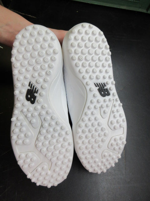 Load image into Gallery viewer, Like New New Balance 4040 v8 Youth Turf-Trainer - Size 4.5
