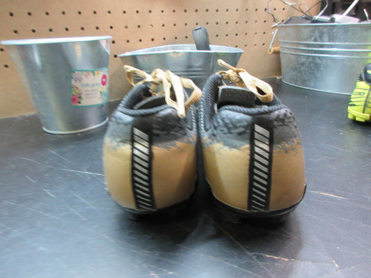 Used DSG Speed Viper Soccer Cleats - Size 1.5