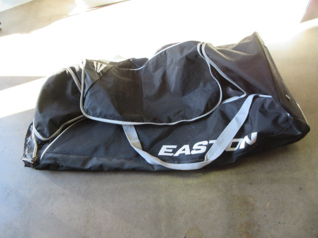 Load image into Gallery viewer, Used Easton Octane Wheeled Bag
