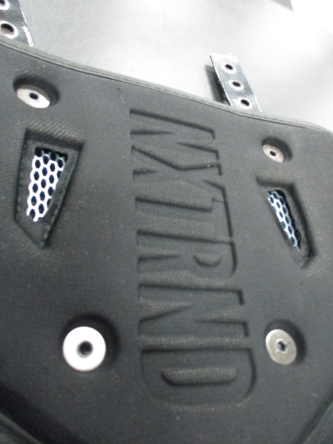 Load image into Gallery viewer, Used NXTRND Chrome Blue Adult Football Backplate (No Hardware)
