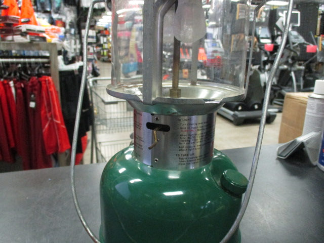 Load image into Gallery viewer, Used Coleman Model 220K 1980s Camping Lantern
