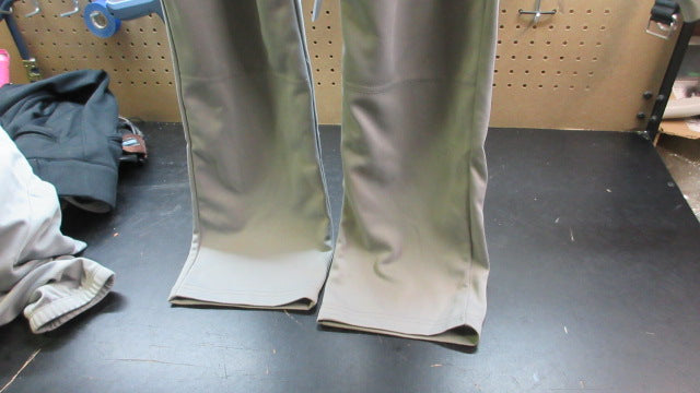 Load image into Gallery viewer, Used Easton Mojo Open Bottom Baseball Pants - Size Medium

