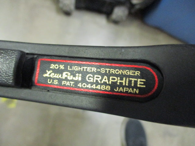 Load image into Gallery viewer, Used LEW'S S.I.C. Graphite Speed Stick 6' 6" Fishing Rod
