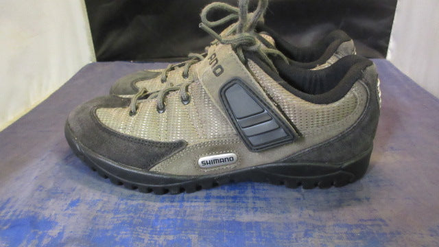 Load image into Gallery viewer, Used Shimano 038W Mountain Bicycle Shoes Adult Size 7.5

