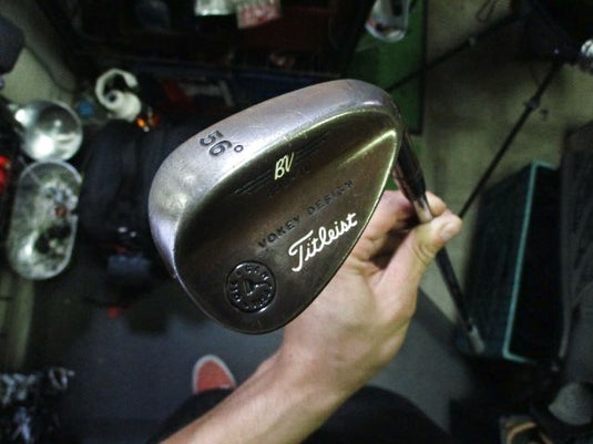 Used Titleist B Vokey 256.10 Oil Can 3320 Right Hand 56º Sand Wedge