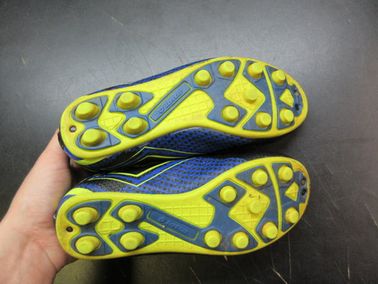 Used Lotto Forza Elite 3 Soccer Cleats - Size Youth 12.5