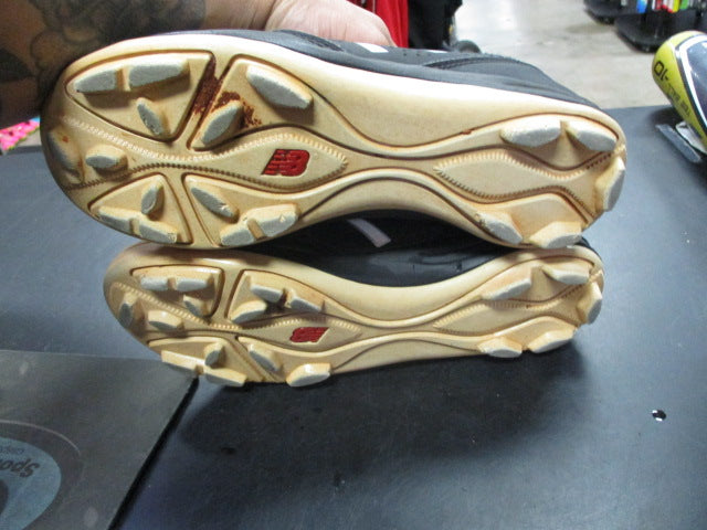 Load image into Gallery viewer, Used New Balance Size Unknown Baseball Cleats
