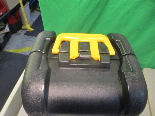 Used Coleman Instastart Propane Lantern