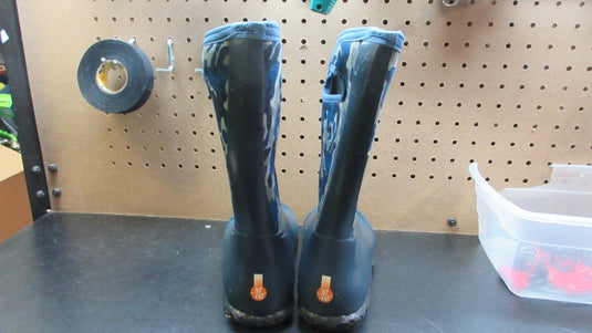 Used Bogs York Neo Camo Boys Rainboots - Size 2