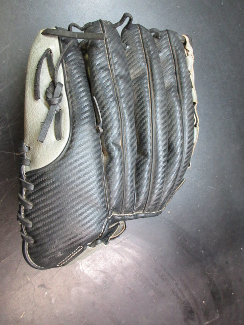 Load image into Gallery viewer, Used Wilson A360 13" Leather Glove - RHT
