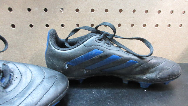 Load image into Gallery viewer, Used Adidas Goletto VIII FG J Soccer Cleats - Size 1
