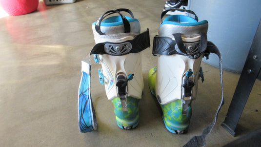 Used Scarpa Intuition Freedom SL Ski Boots - Size 8 - 8.5