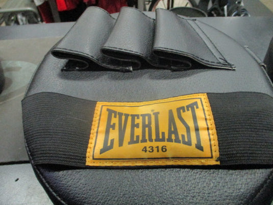 Used Everlast 4316 Everhide Punch Mitts