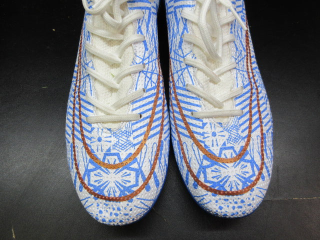 Load image into Gallery viewer, Used Off Brand Nike Indoor Soccer Shoes - Size 11
