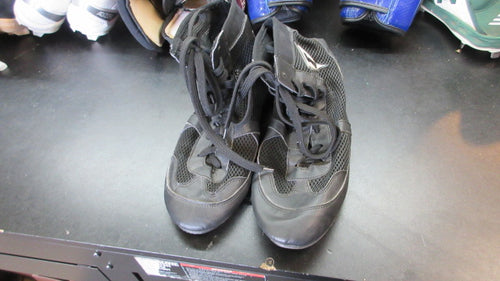 Used Title Boxing Shoes - Size 11