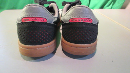 Used New Balance Girls Low Profile 5Y Shoes