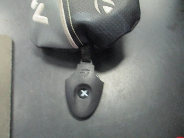 Load image into Gallery viewer, Used Taylormade M2 Golf HEAD COVER
