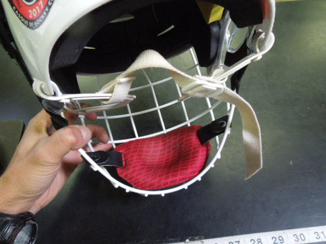 Load image into Gallery viewer, Used Bauer Re-Akt White Hockey Helmet Size Large w/ Mask
