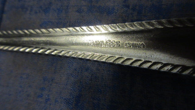 Load image into Gallery viewer, Used Stainless Steel Forks - Set of 4

