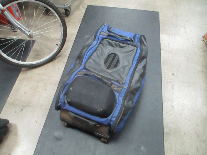 Load image into Gallery viewer, Used Bownet Baseball Softball Commander Wheeled Catchers Bag
