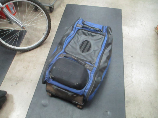 Used Bownet Baseball Softball Commander Wheeled Catchers Bag