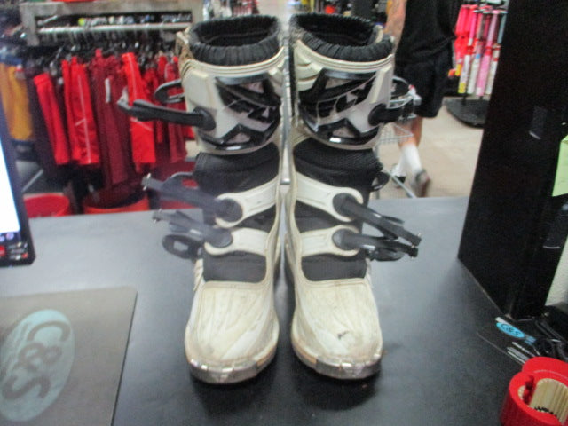 Load image into Gallery viewer, Used Fly Racing Maverick MX Boots Size Youth 4
