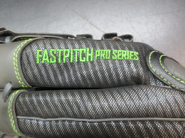 Load image into Gallery viewer, Used Franklin Fastpitch Pro Series 12" Glove - RHT
