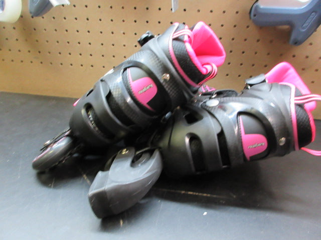 Load image into Gallery viewer, Used Kaqinu Adjustable In-line Skates - Size Medium
