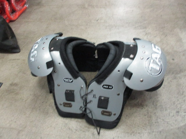 Load image into Gallery viewer, Used Tag Battle Gear Football Shoulder Pads Size Youth XL

