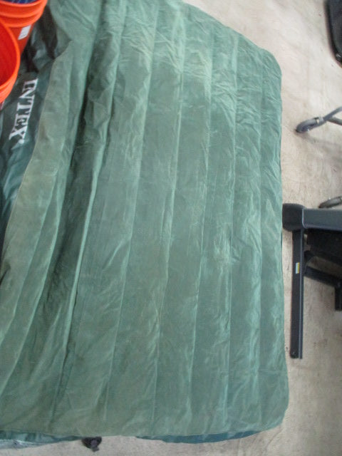 Load image into Gallery viewer, Used Intex Camping Queen Inflatable Air Mattress
