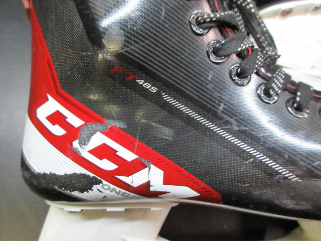 Load image into Gallery viewer, Used CCM Jetspeed FT485 Junior Hockey Skates - Size 7
