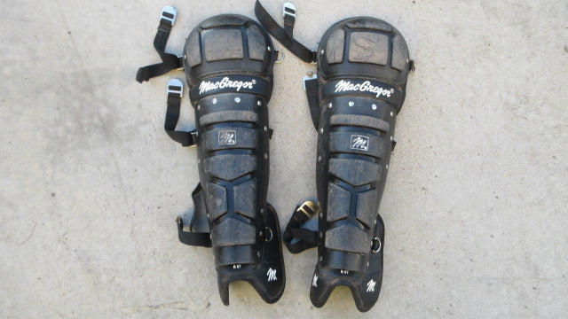 Load image into Gallery viewer, Used MacGregor Catchers Shin Guards - Youth
