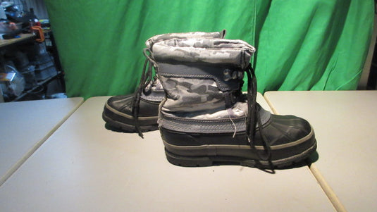 Used Western Chief Youth Snow Boots Size 2