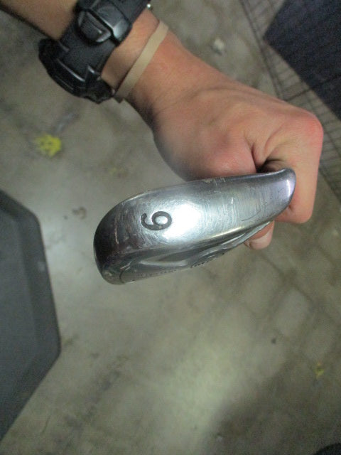 Load image into Gallery viewer, Used Magnaflite MXL Ladies Iron Set 7,8,9 Irons P-S Wedge and 4 Hybrid RH
